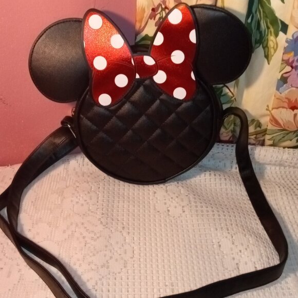 Disney Minnie Mouse Girls Fashion Red and Black Mini-Backpack and Girls Purse - Picture 11 of 16